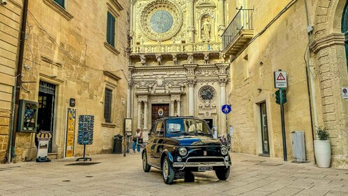 Lecce: Tour aboard a legendary vintage FIAT 500