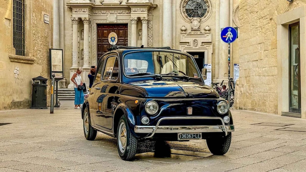 Picture 4 for Activity Lecce: Tour aboard a legendary vintage FIAT 500