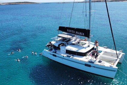 Naxos Catamaran Sailing Cruise with Lunch and Drinks