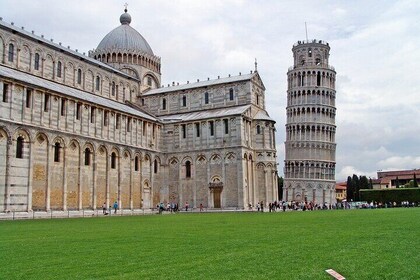 Excursion to Florence and Pisa with climb to the Leaning Tower