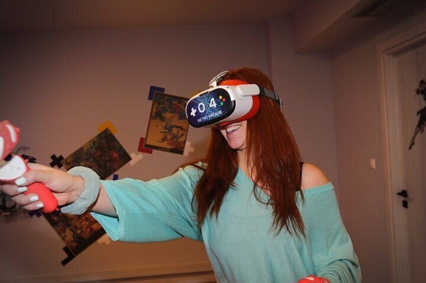 Shared Virtual Reality Gaming Experience of Marousi