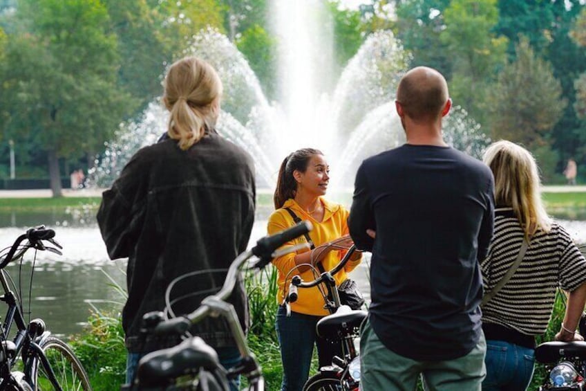 Discover Amsterdam: The Ultimate City Bike Tour