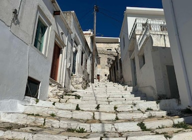 Discover Apeiranthos in Naxos: A Walking Tour Experience