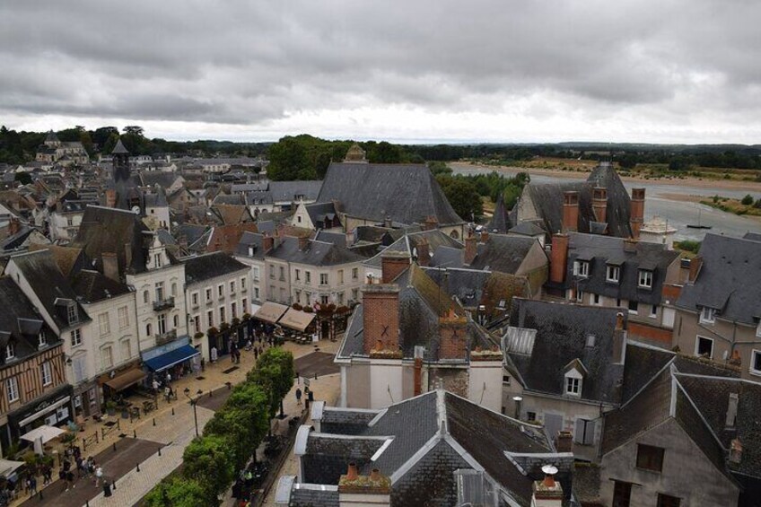 Amboise Alcove: 2 Hours Exclusive Private Guided Walking Tour