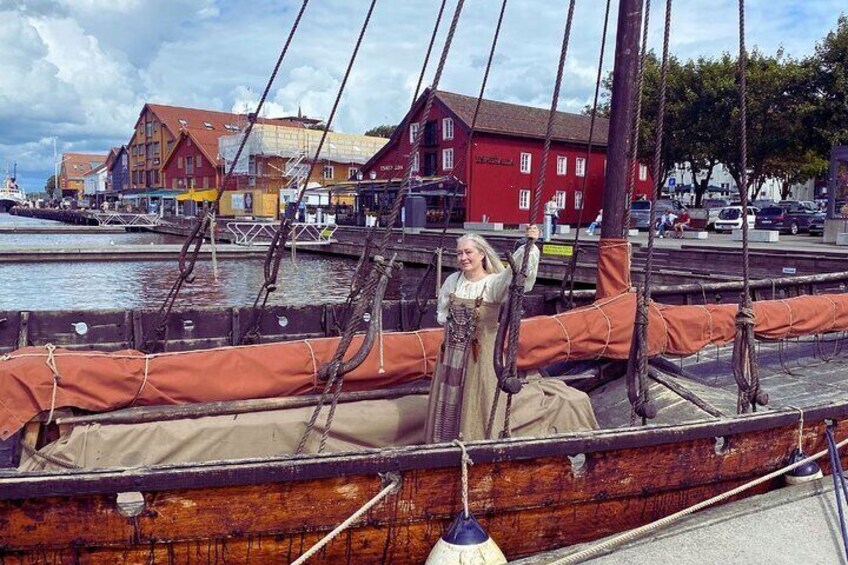 Walk with a Viking: Guided Tour in Norway's Oldest City, Tønsberg