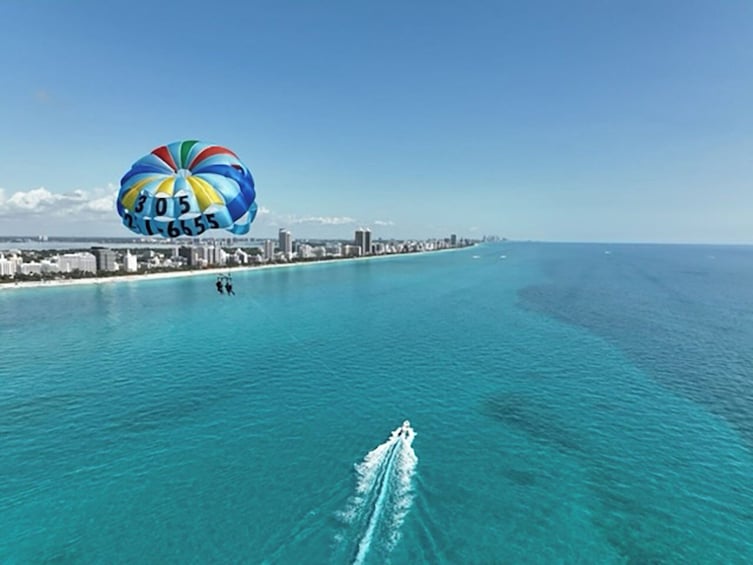 Experience Miami Parasailing Fun Fly High Feel Free