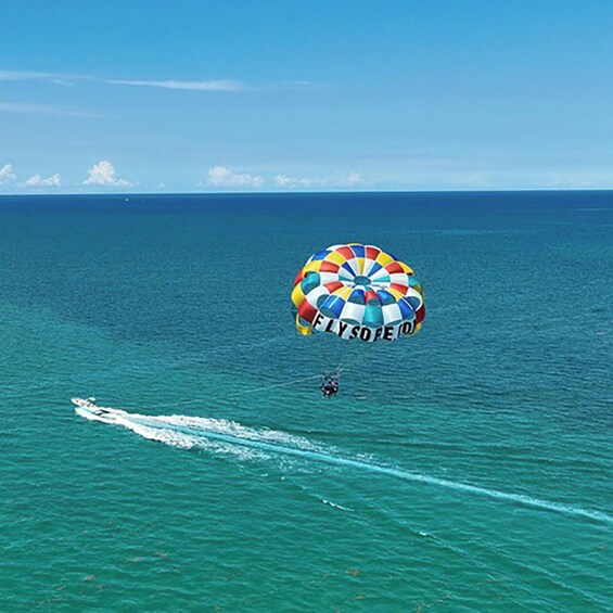 Experience Miami Parasailing Fun Fly High Feel Free