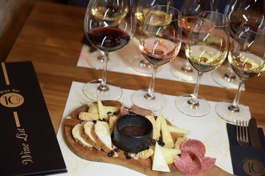 Private Food and Wine Experience with a Sommelier