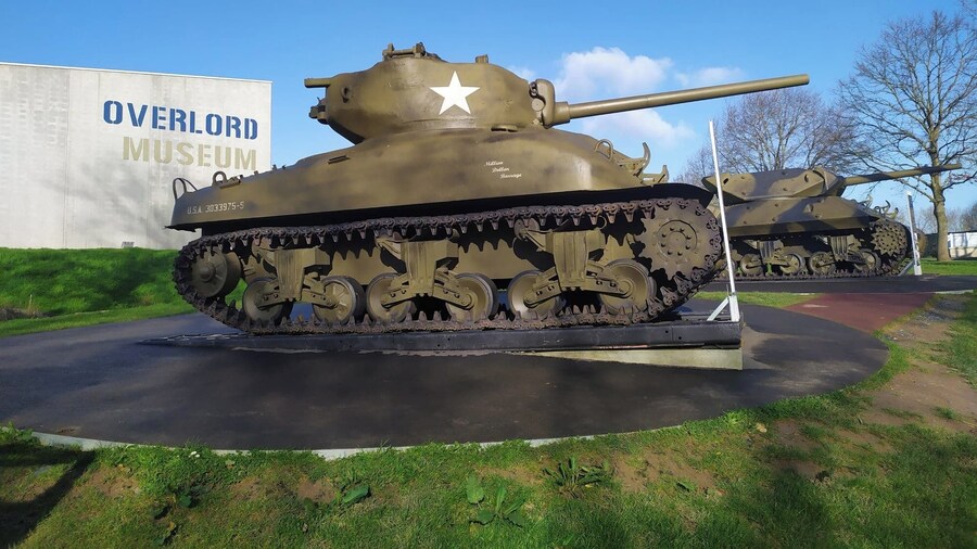 D-Day Unveiled: Museums & Mulberry Harbors Tour from Bayeux