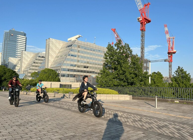 Picture 29 for Activity Tokyo: 3-hour Guided E-Bike Tour of the City's Hidden Gems