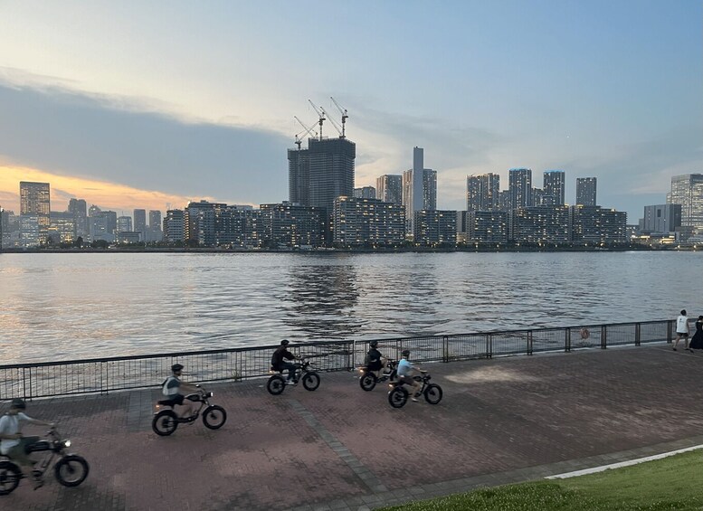 Picture 26 for Activity Tokyo: 3-hour Guided E-Bike Tour of the City's Hidden Gems