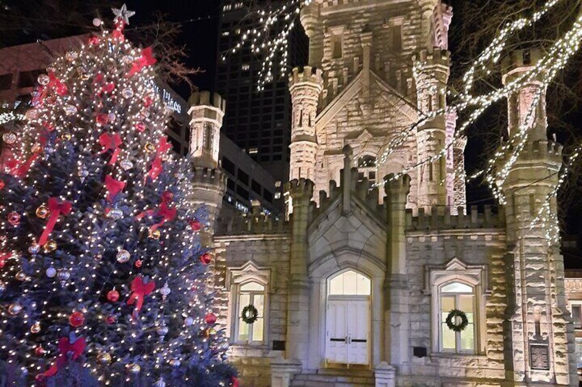 Chicago Seasonal Stroll Walking Tour of Holiday Attractions