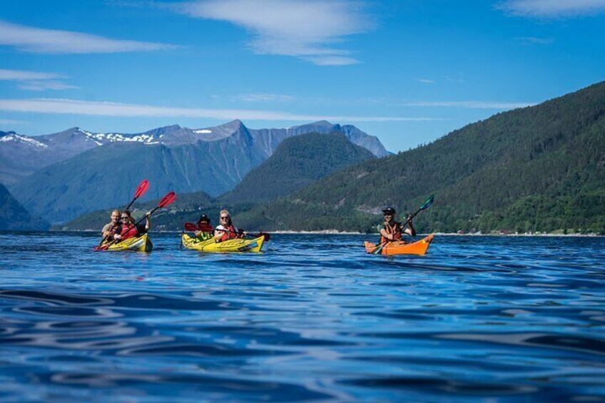 3-Hour Kayak Tour in Åndalsnes