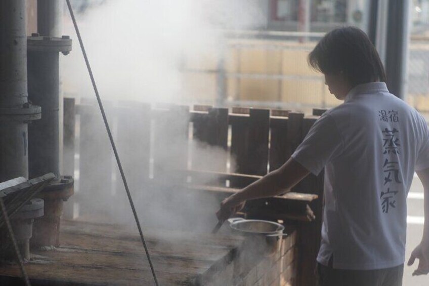 Make Lunch with Onsen Kitchen in Unzen