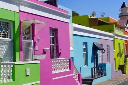 PRIVATE TOUR:Half Day Table Mountain,Bo-Kaap, Museums and Beaches