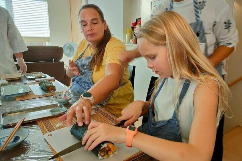 2 Hours Dashimaki and Sushi Rolls Making Class at Ikebukuro