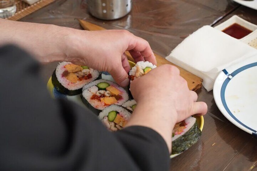 2 Hours Dashimaki and Sushi Rolls Making Class at Ikebukuro