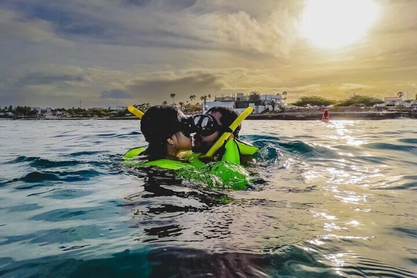 Couple Snorkeling Aruba Sunrise