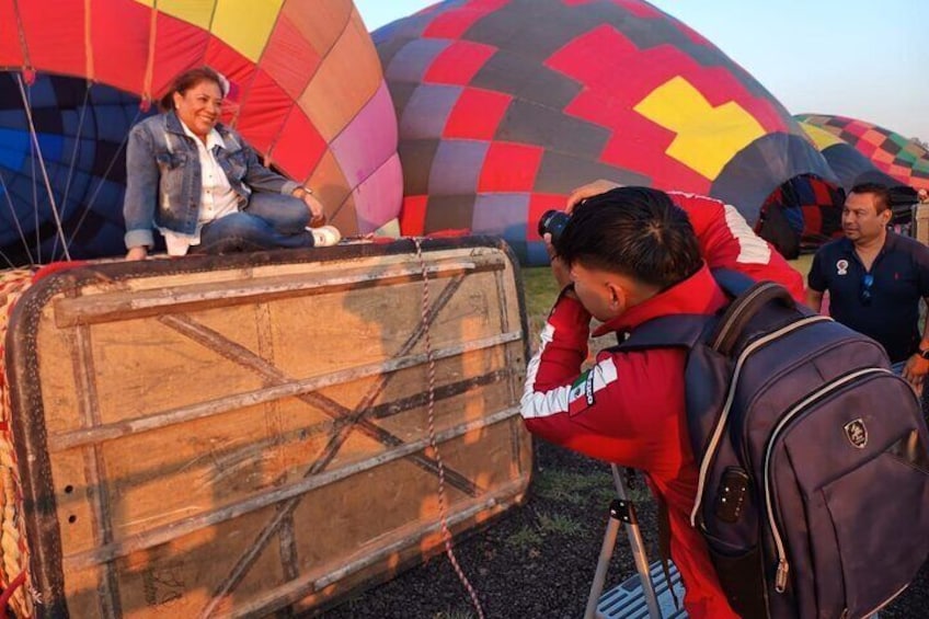 Balloon Flight and Teotihuacán for 4 to 6 People