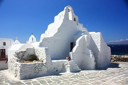 Walking Like A Local - Tour in Mykonos Chora - 2 hours