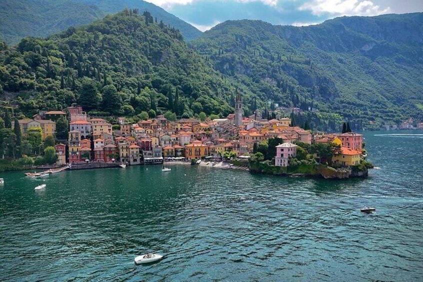 4H Private Boat Tour Lake Como Luxury Experience