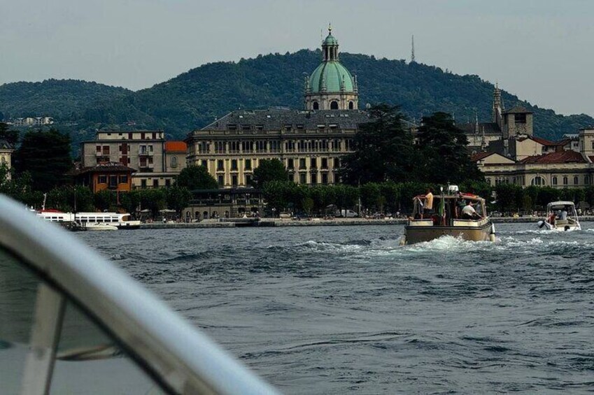 4H Private Boat Tour Lake Como Luxury Experience