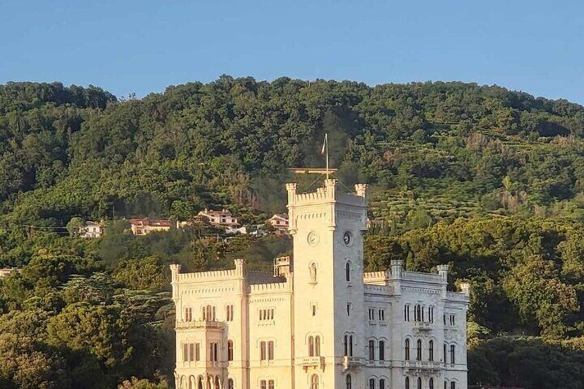 Tour of the Historical Museum and Mimare Castle Park in Trieste