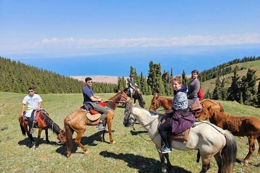 4-Day Tour around Issyk Kul Lake 