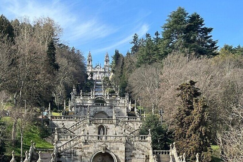 Douro Tour with Wine Tasting and Visit to Lamego and Pinhão