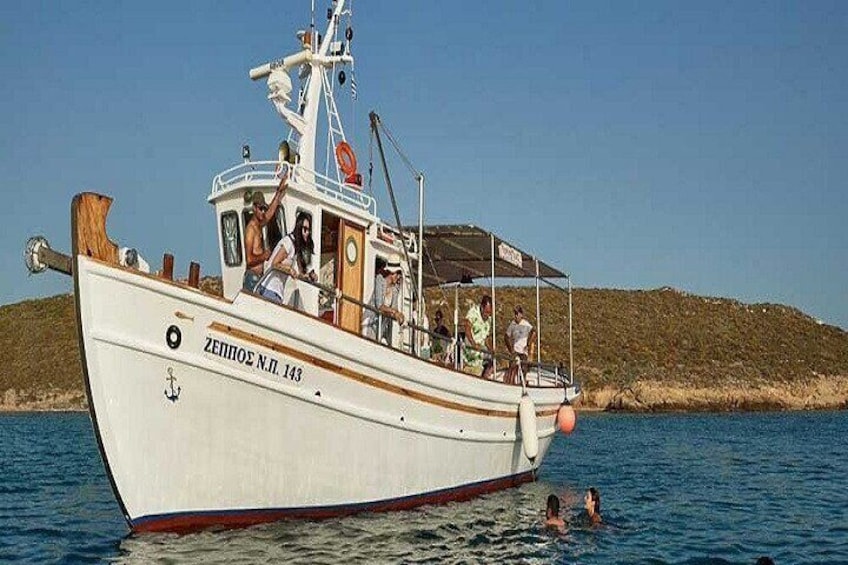 Sea Fishing Tour with Traditional Boat from Naousa Paros