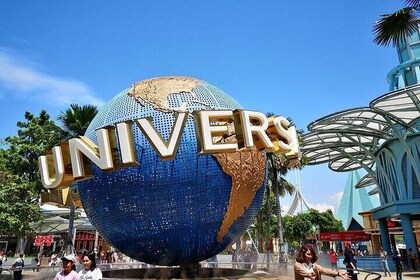 Universal Studios Singapore Full Day pack with Two way Transfers