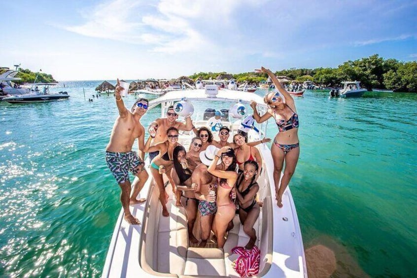 Cholon Boat and Yachts Party Cartagena 