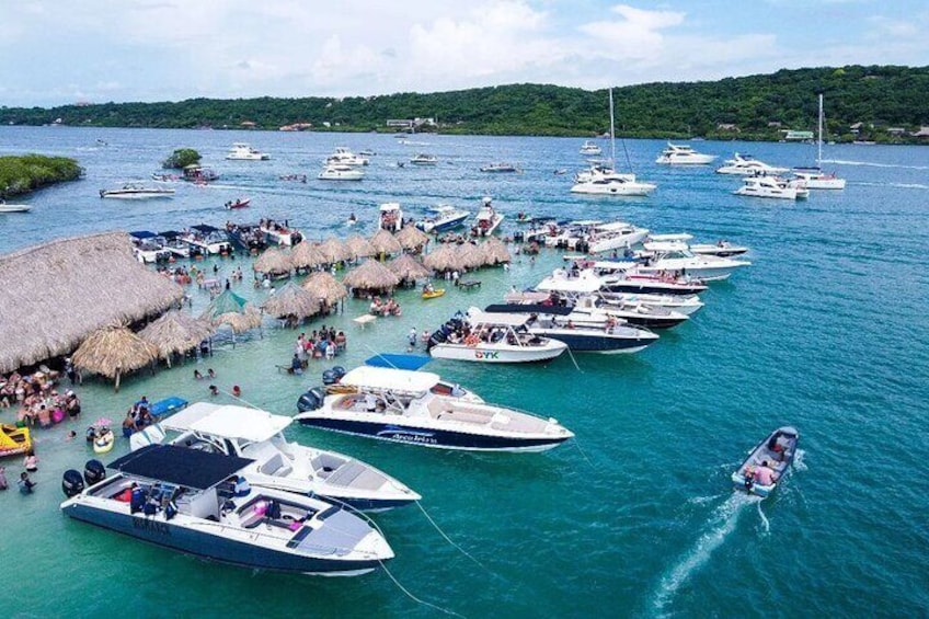 Cholon Boat and Yachts Party Cartagena 