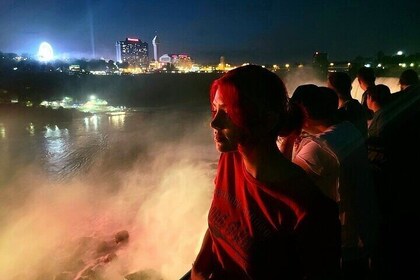 Sunset Tour of Niagara Falls State Park with Firework Spectacular