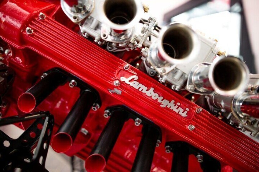 Lamborghini engine