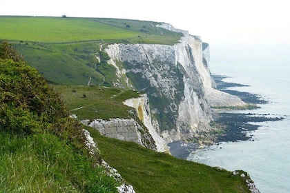 Kent Garden of England in Private Vehicle Tour including Passes