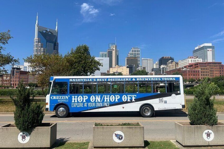 Cruzzin Nashville Hop-On Hop-Off Distillery Tour 