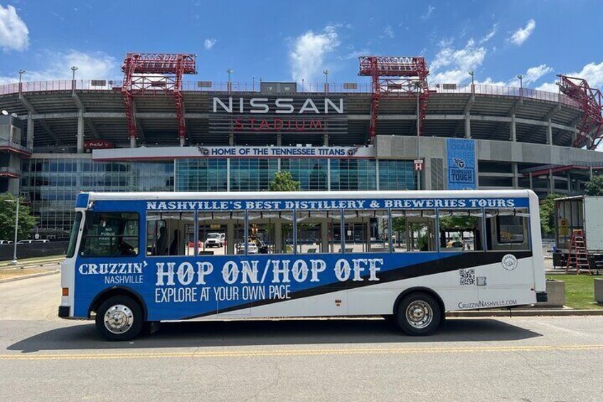 Cruzzin Nashville Hop-On Hop-Off Distillery Tour 