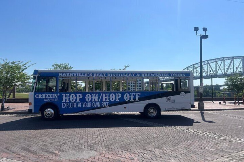 Cruzzin Nashville Hop-On Hop-Off Distillery Tour