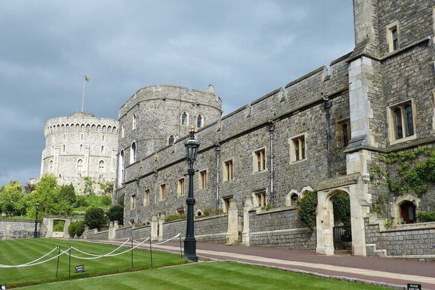 Windsor, Stonehenge Winchester Tour Private includes entry passes