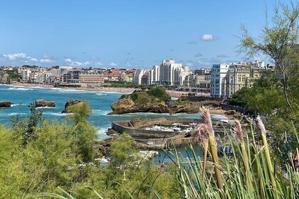 Small Group Bayonne, Biarritz, St.Jean De Luz from San Sebastian