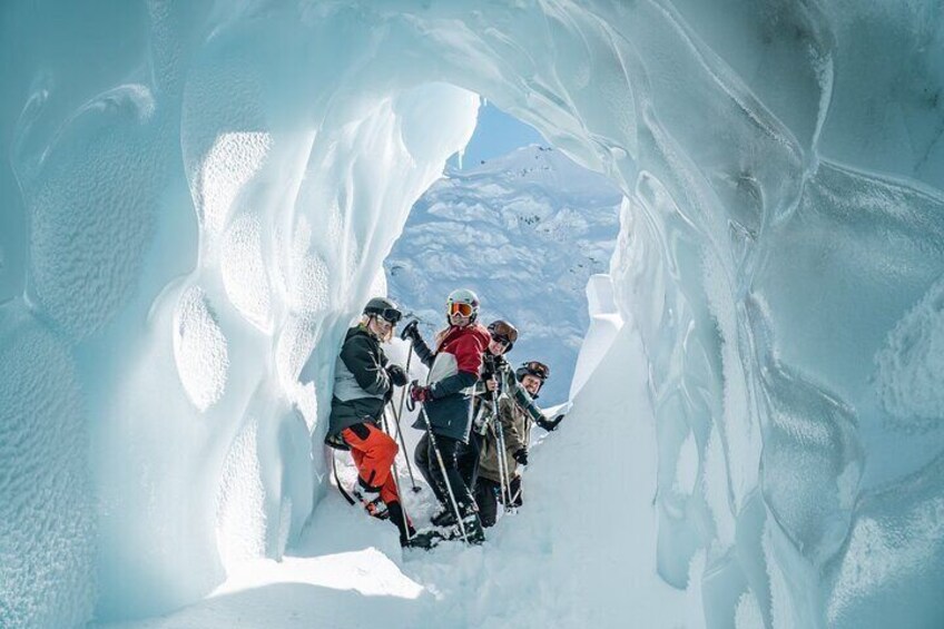 Guided Skiing Experience on the Tasman Glacier