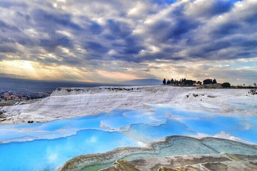 Private Pamukkale & Hierapolis Tour From Kusadasi