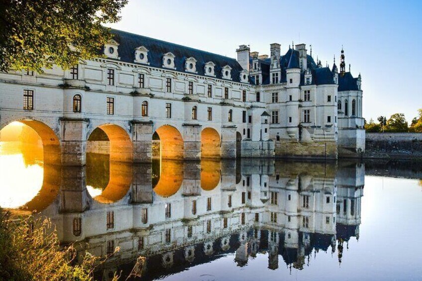 Chenonceaux Château Revealed: Exclusive Walking Tour