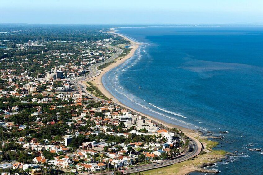 Private Tour Half-day Regular City at Montevideo