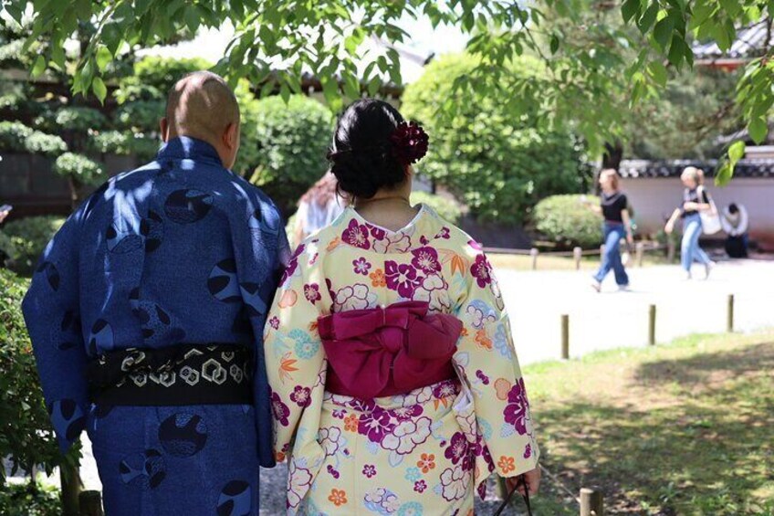 Kyoto Uji Walking Tour with Matcha Tea Experience