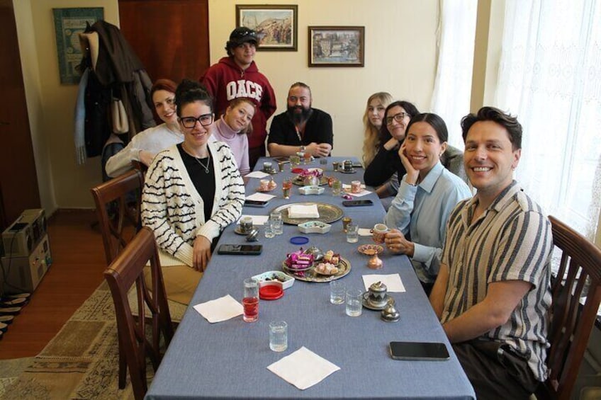 Turkish Coffee on Sand and Fortune-Telling Workshop by Gentlemen