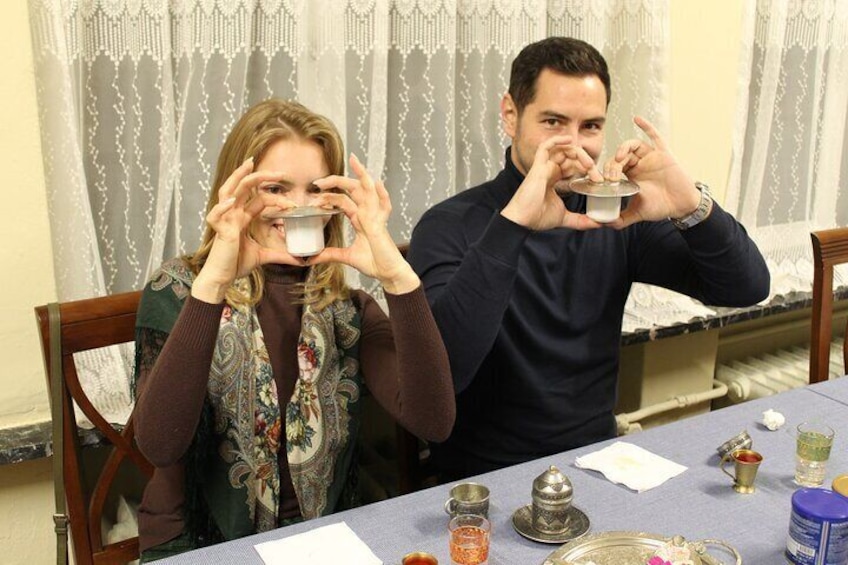Turkish Coffee on Sand and Fortune-Telling Workshop by Gentlemen