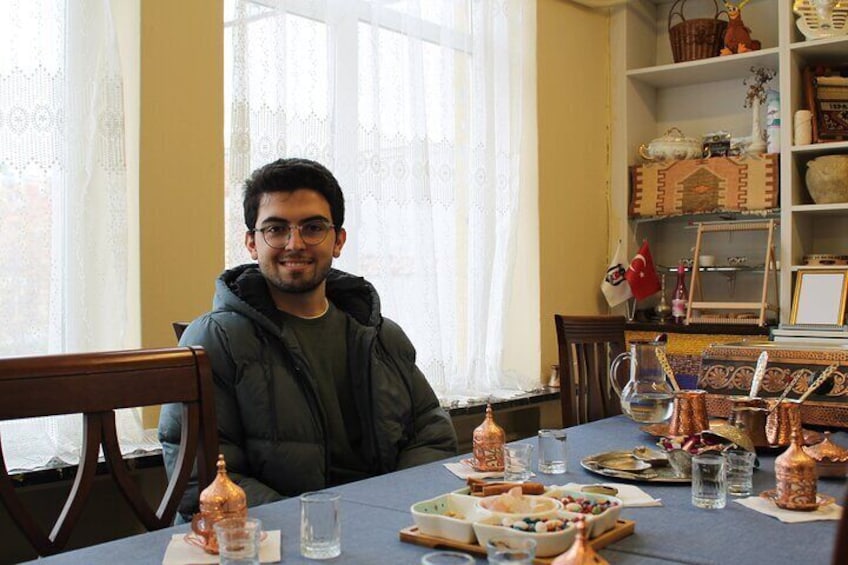 Turkish Coffee on Sand and Fortune-Telling Workshop by Gentlemen