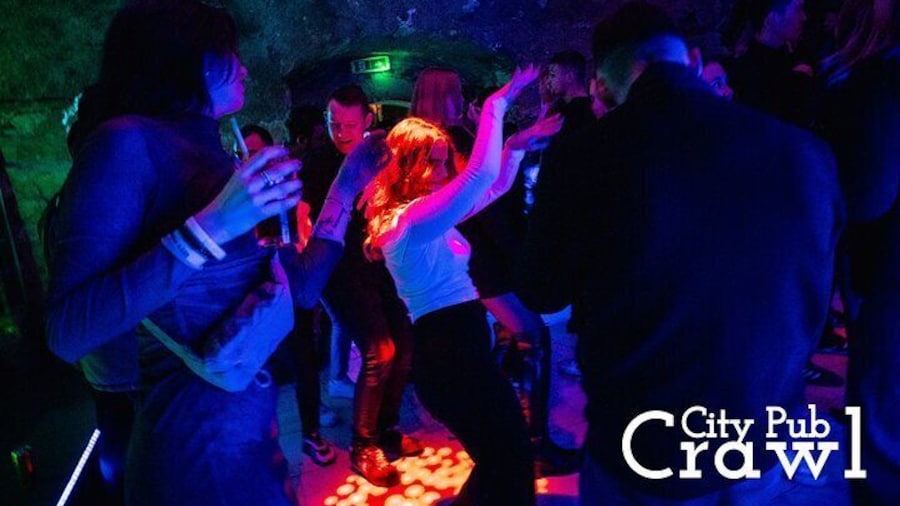 Pub Crawl 1hr Unlimited Beer + Vodka then Clubs in Katowice